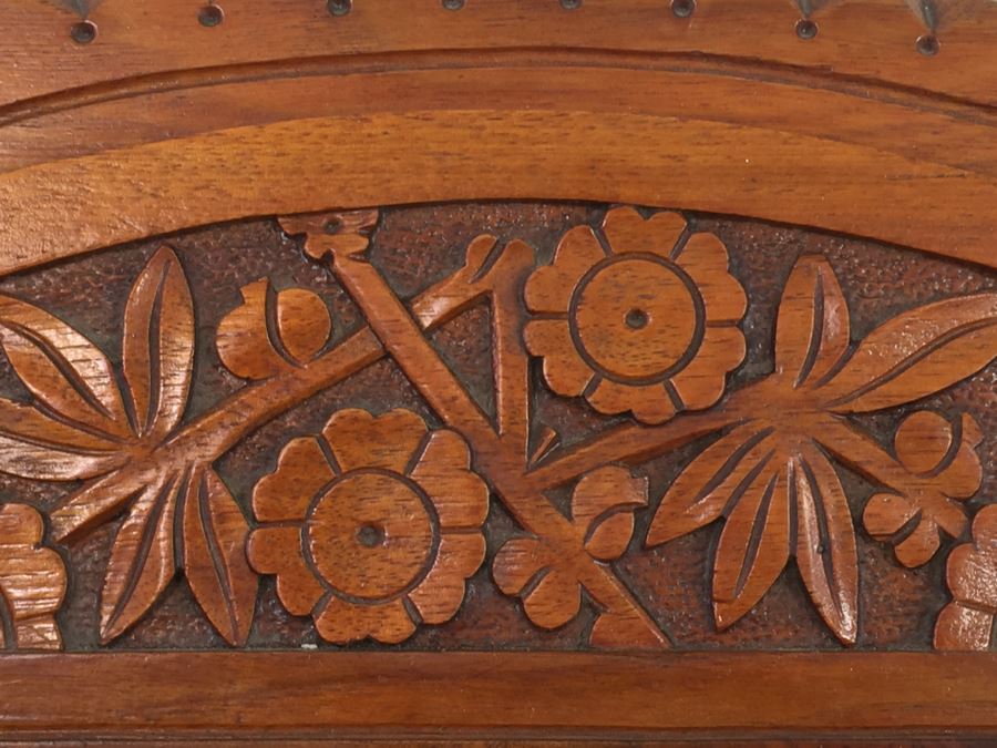 Stunning Eastlake Wooden Platform Rocker Rocking Chair With Detailed Wood Carvings [Photo 27]