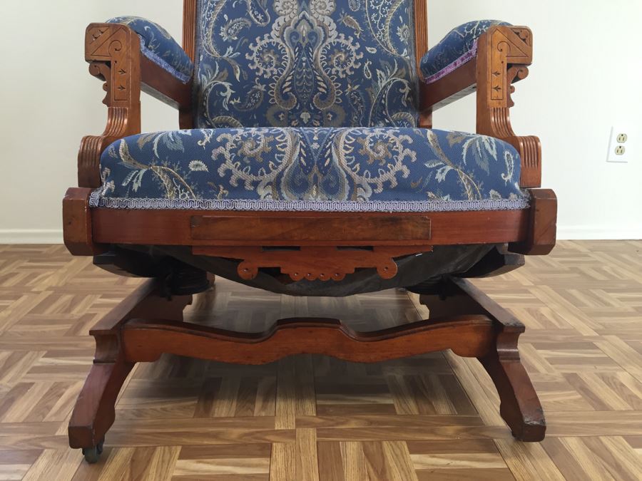Stunning Eastlake Wooden Platform Rocker Rocking Chair With Detailed Wood Carvings [Photo 22]