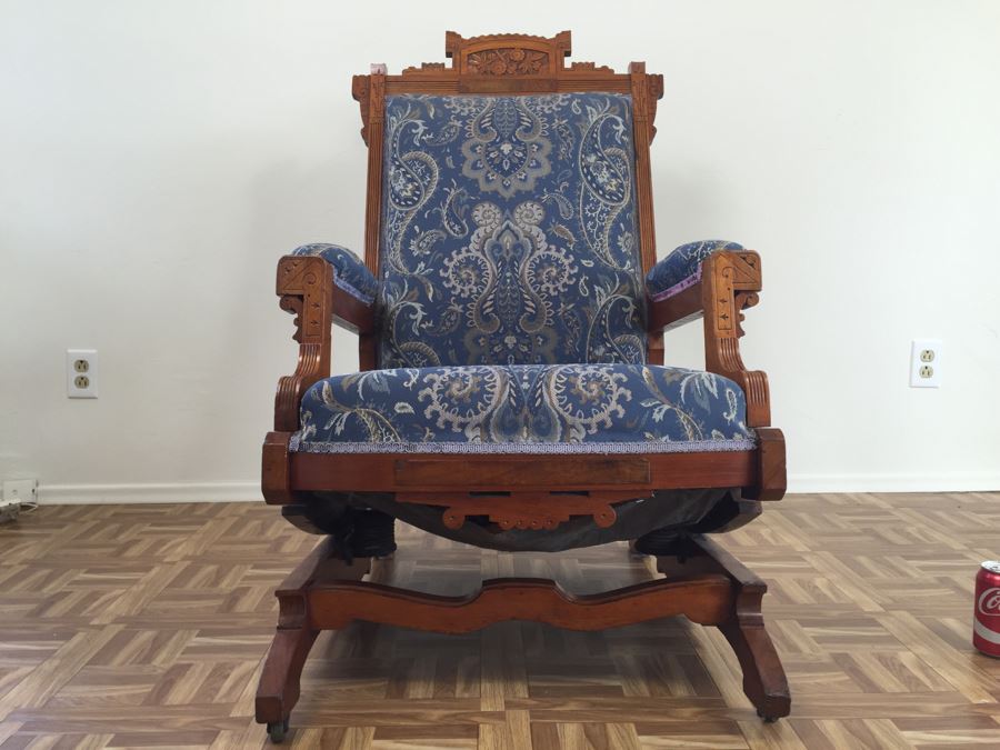 Stunning Eastlake Wooden Platform Rocker Rocking Chair With Detailed Wood Carvings [Photo 21]