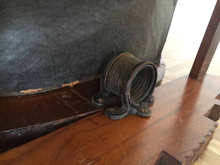 Stunning Eastlake Wooden Platform Rocker Rocking Chair With Detailed Wood Carvings [Photo 33]