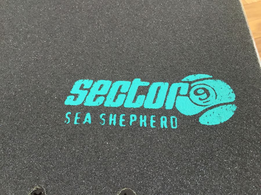 Rare Hand Signed Dave Kinsey Extinction Is Forever Sea Shepherd Anti-Whaling Fundraising Awareness Sector 9 Skateboard [Photo 6]