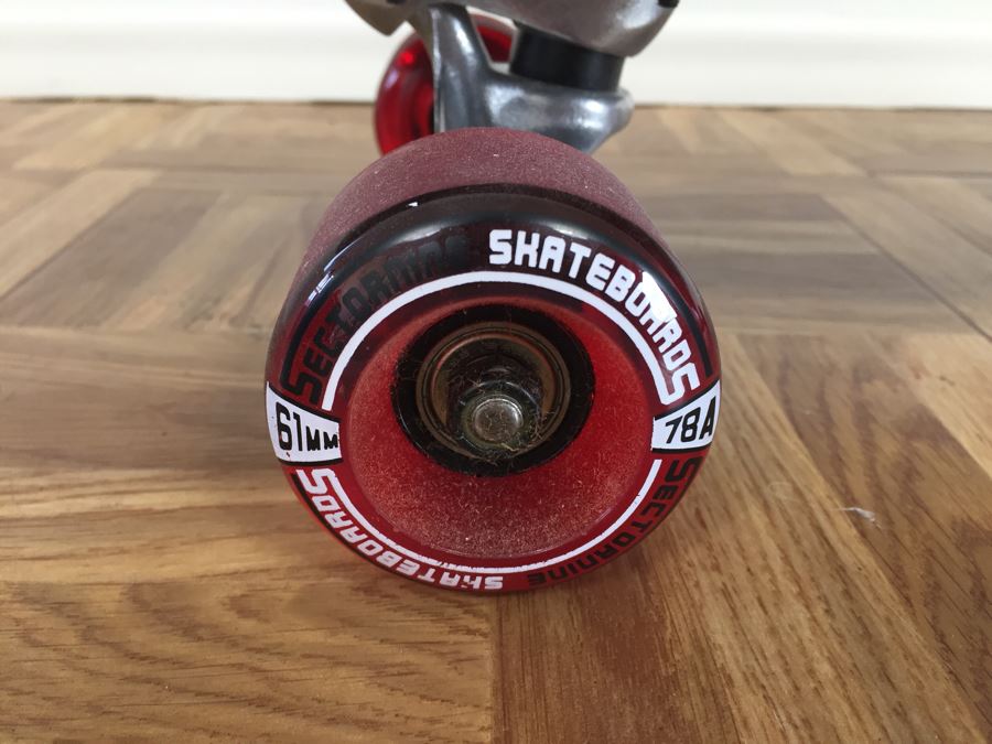 Rare Hand Signed Dave Kinsey Extinction Is Forever Sea Shepherd Anti-Whaling Fundraising Awareness Sector 9 Skateboard [Photo 5]