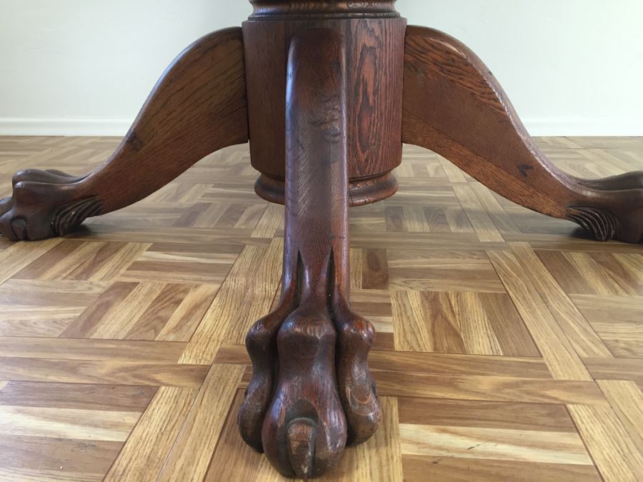 Antique Oak Pedestal Table With Claw Feet [Photo 11]