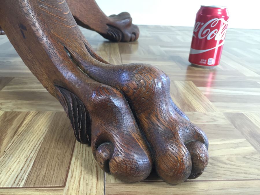 Antique Oak Pedestal Table With Claw Feet [Photo 3]