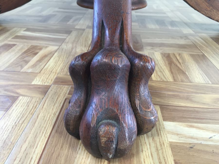 Antique Oak Pedestal Table With Claw Feet [Photo 12]