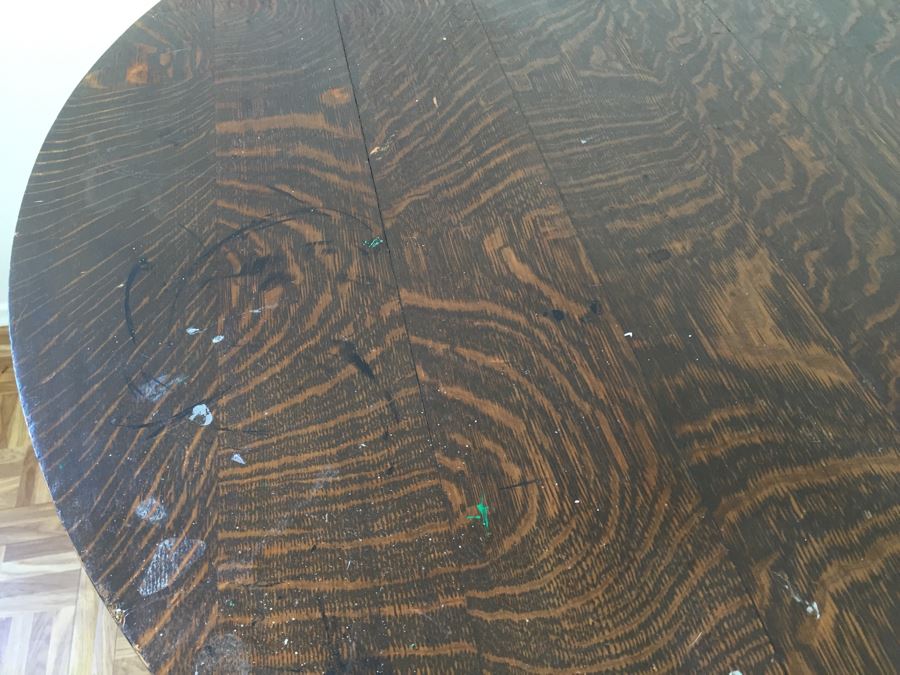 Antique Tiger Oak Pedestal Table With Claw Feet [Photo 16]