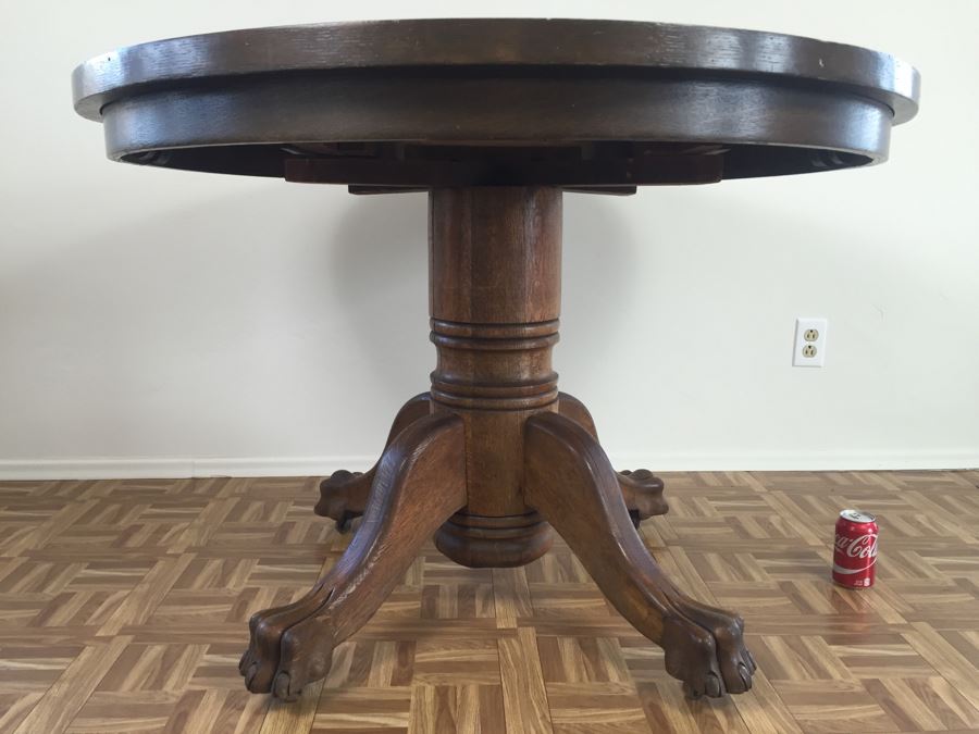 Antique Tiger Oak Pedestal Table With Claw Feet