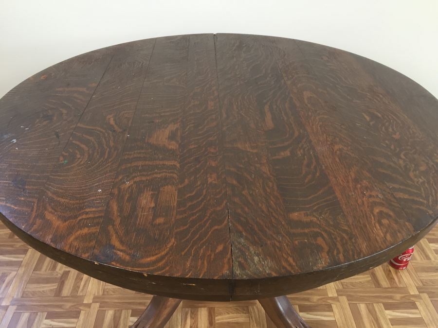 Antique Tiger Oak Pedestal Table With Claw Feet