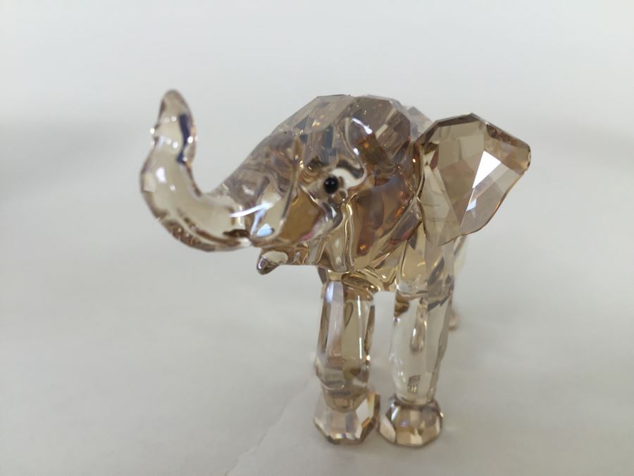 Swarovski Crystal Society SCS 2013 Young Baby Elephant Cub Gold With Original Box [Photo 11]