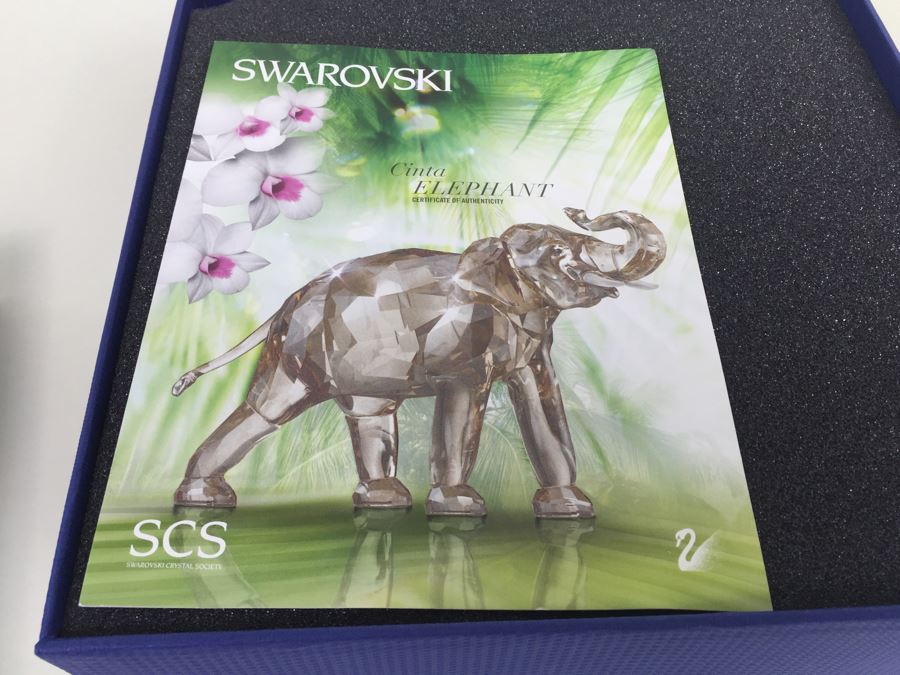 Swarovski Crystal Society SCS 2013 Elephant CINTA With Original Box And COA Retails $570 [Photo 6]