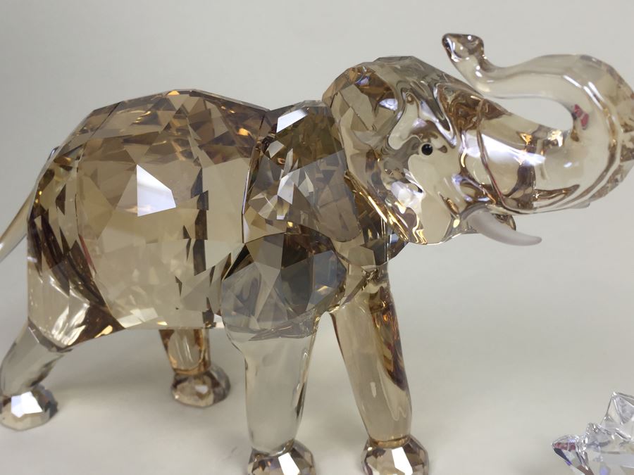 Swarovski Crystal Society SCS 2013 Elephant CINTA With Original Box And COA Retails $570 [Photo 24]