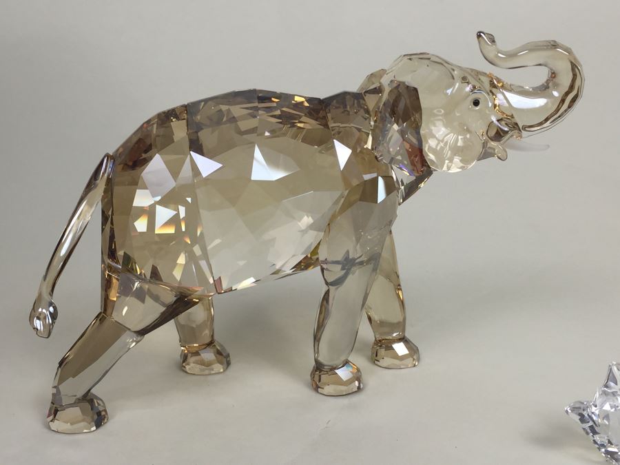 Swarovski Crystal Society SCS 2013 Elephant CINTA With Original Box And COA Retails $570 [Photo 11]