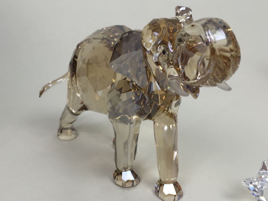 Swarovski Crystal Society SCS 2013 Elephant CINTA With Original Box And COA Retails $570 [Photo 15]