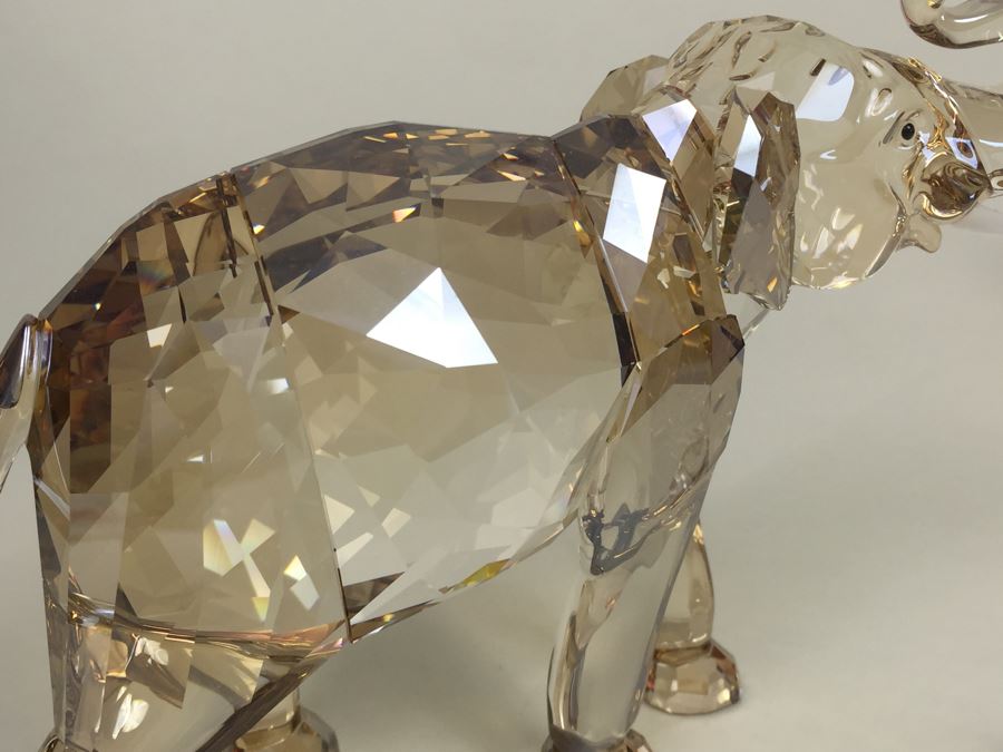 Swarovski Crystal Society SCS 2013 Elephant CINTA With Original Box And COA Retails $570 [Photo 22]