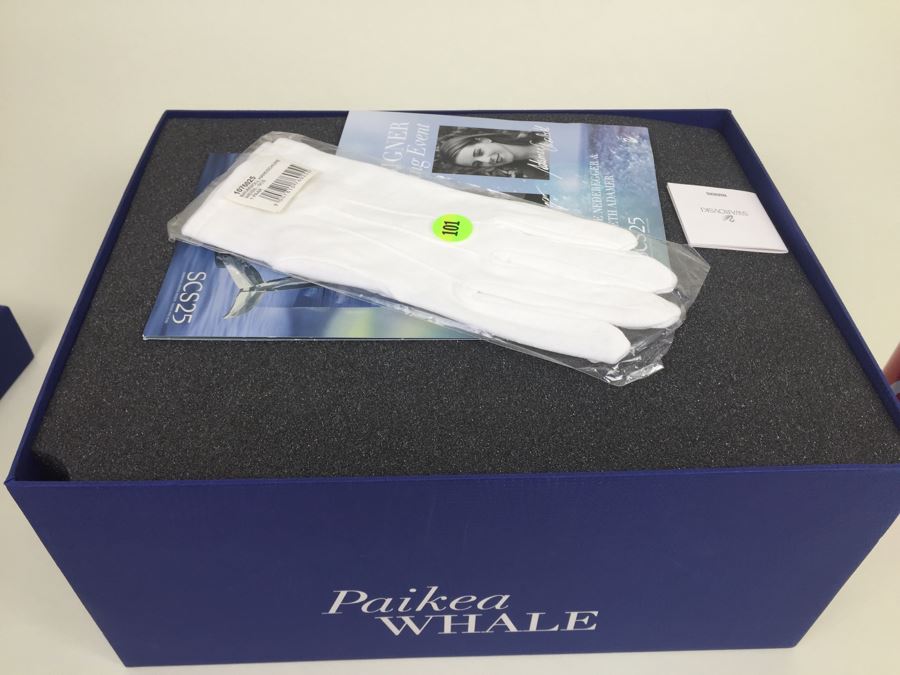 Swarovski Crystal Society SCS 2012 Paikea Whale With Original Box Retails $530 [Photo 2]