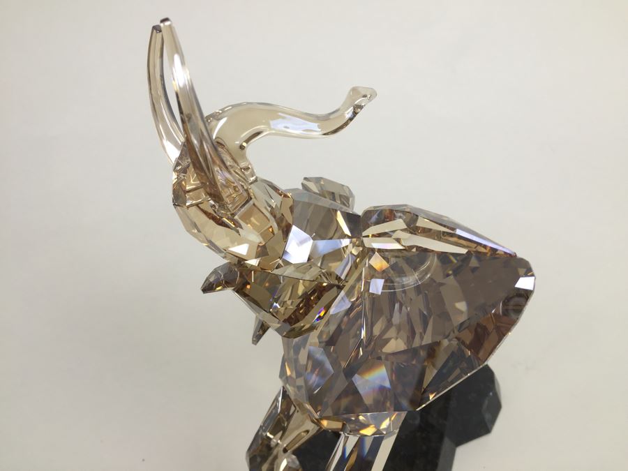 GRAND Swarovski Elephant Full-Colored On Cut Emerald Pearl Granite Base With Original Box And White Gloves Retails $1,690 [Photo 16]