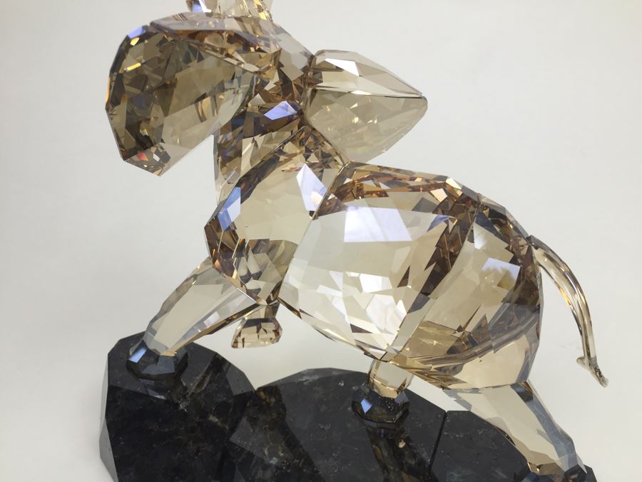 GRAND Swarovski Elephant Full-Colored On Cut Emerald Pearl Granite Base With Original Box And White Gloves Retails $1,690 [Photo 37]