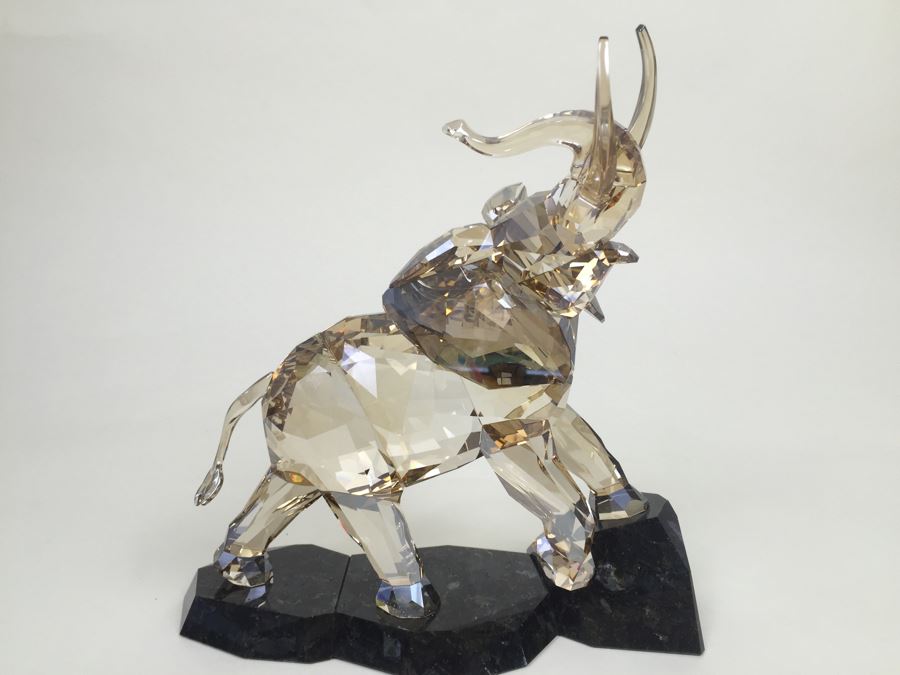 GRAND Swarovski Elephant Full-Colored On Cut Emerald Pearl Granite Base With Original Box And White Gloves Retails $1,690 [Photo 22]