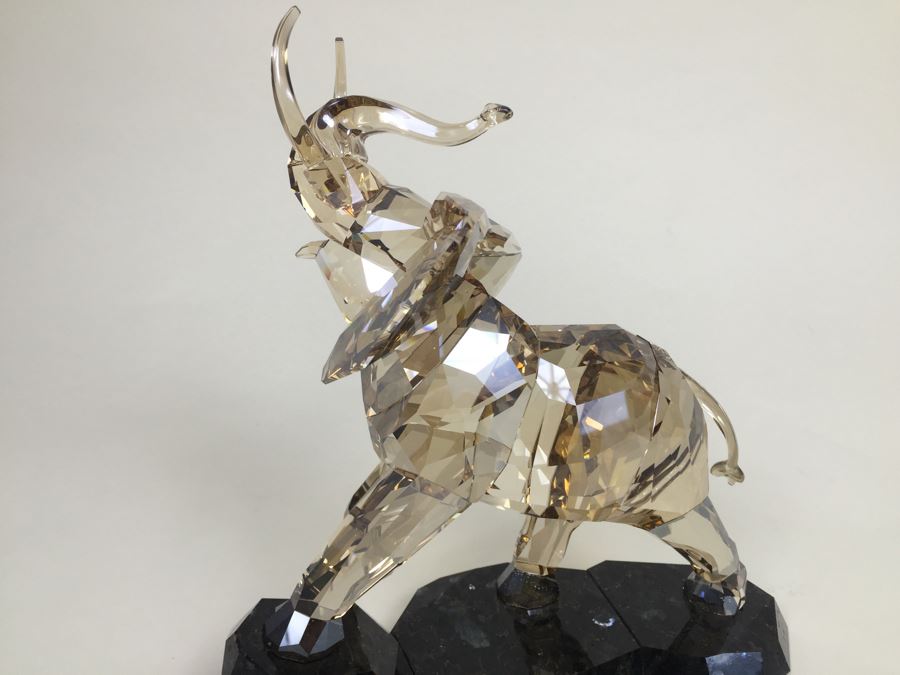 GRAND Swarovski Elephant Full-Colored On Cut Emerald Pearl Granite Base With Original Box And White Gloves Retails $1,690 [Photo 12]