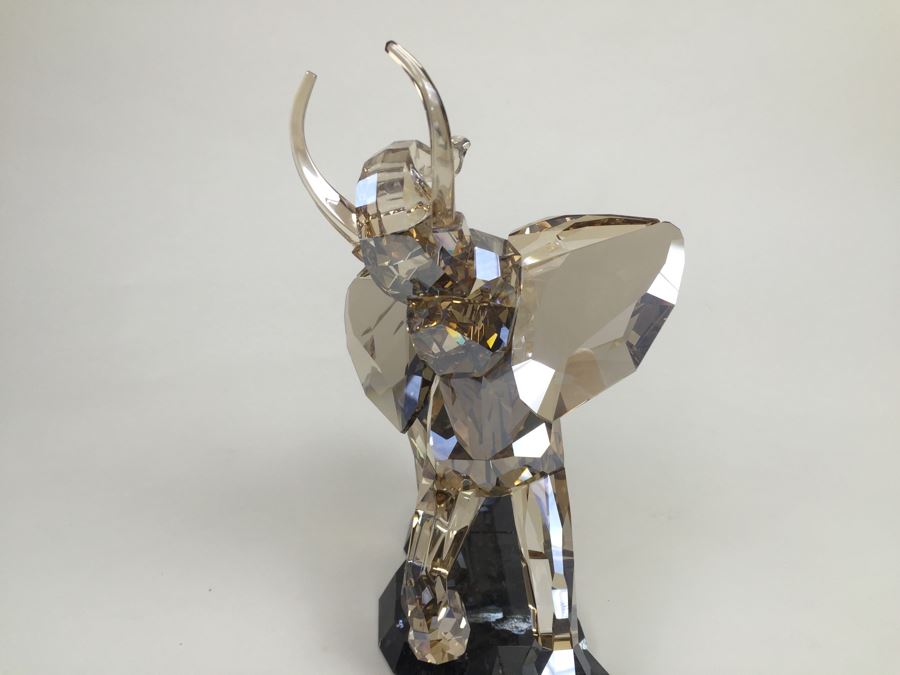 GRAND Swarovski Elephant Full-Colored On Cut Emerald Pearl Granite Base With Original Box And White Gloves Retails $1,690 [Photo 18]