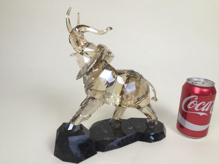 GRAND Swarovski Elephant Full-Colored On Cut Emerald Pearl Granite Base With Original Box And White Gloves Retails $1,690 [Photo 10]