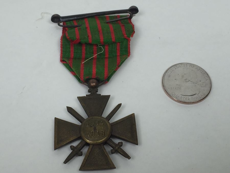 French War Cross - Croix De Guerre 1914-1918 Medal Marked Republique Francaise 1914 1918 With Ribbon [Photo 9]
