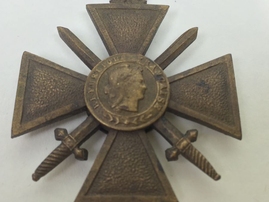 French War Cross - Croix De Guerre 1914-1918 Medal Marked Republique Francaise 1914 1918 With Ribbon [Photo 4]