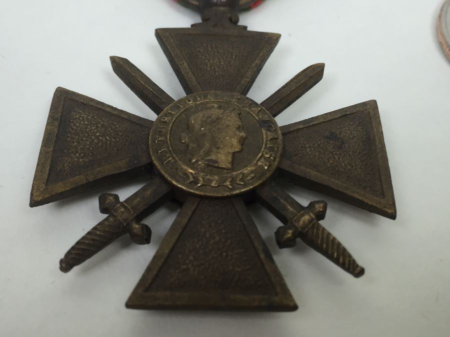 French War Cross - Croix De Guerre 1914-1918 Medal Marked Republique Francaise 1914 1918 With Ribbon [Photo 5]