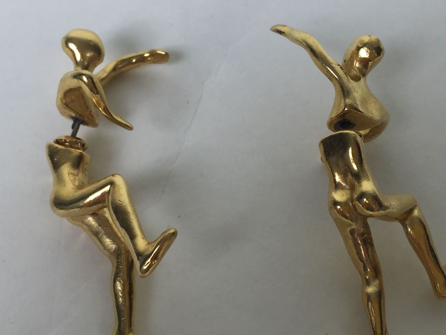 Gold Signed Figure Earrings [Photo 8]