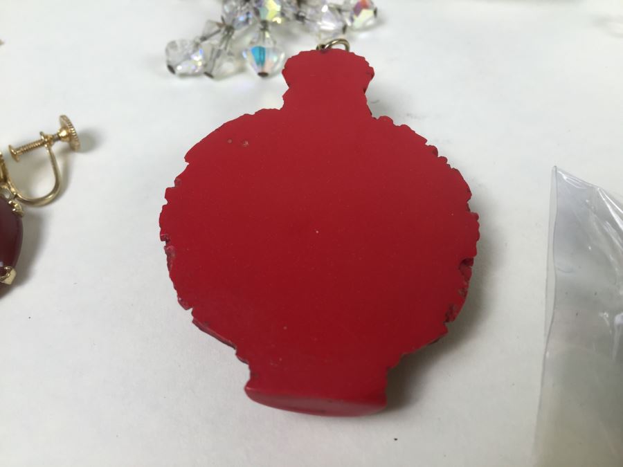 Costume Jewelry Lot [Photo 20]