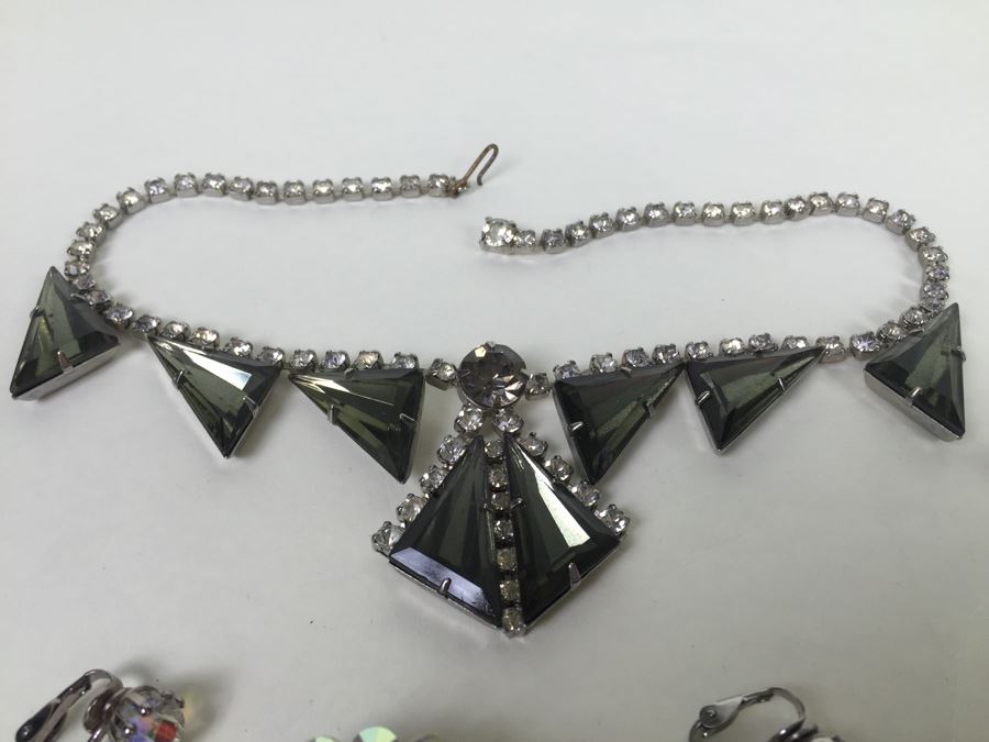 Costume Jewelry Lot [Photo 2]