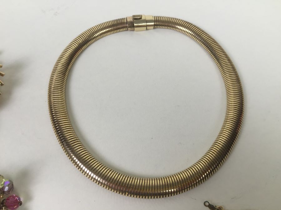 Costume Jewelry Lot [Photo 13]