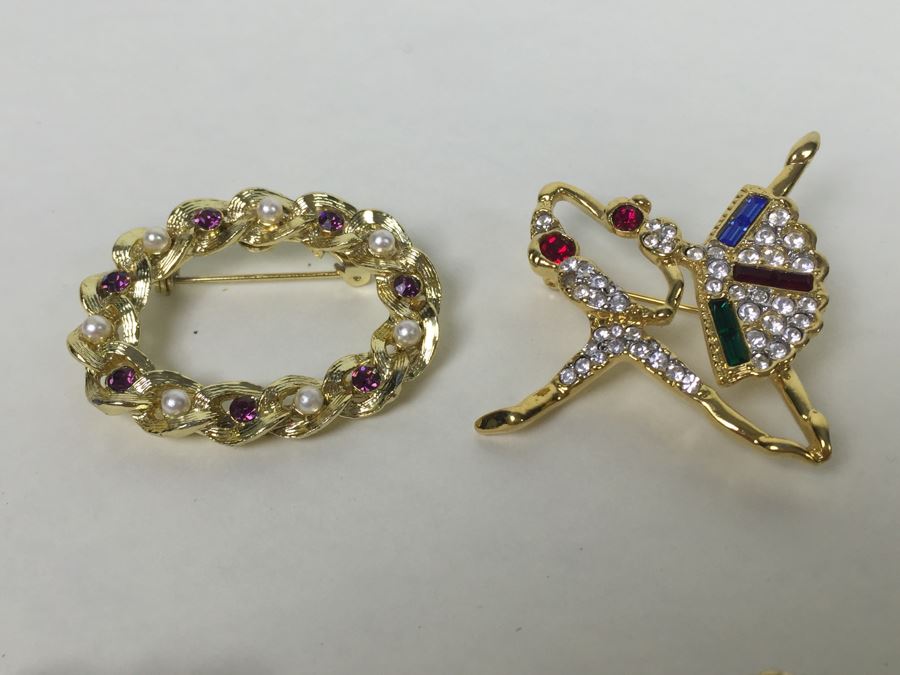 Costume Jewelry Lot [Photo 15]