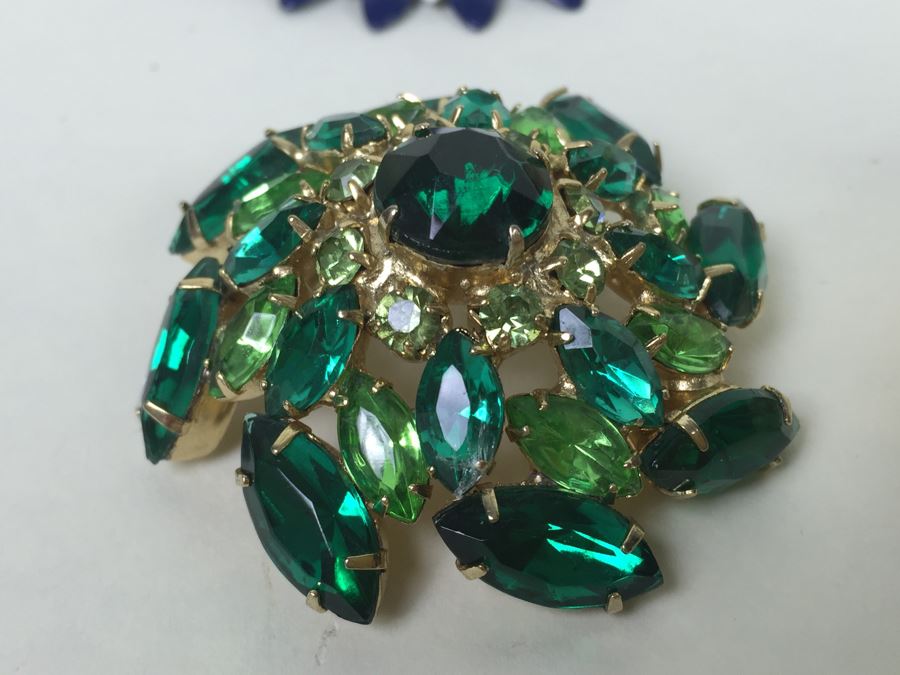 Costume Jewelry Lot [Photo 3]