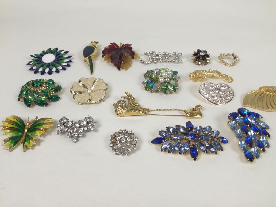 Costume Jewelry Lot [Photo 4]