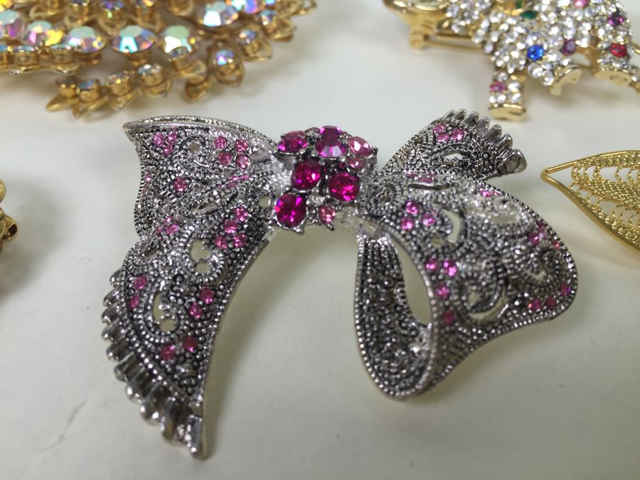 Costume Jewelry Lot [Photo 10]