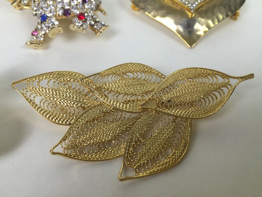 Costume Jewelry Lot [Photo 8]