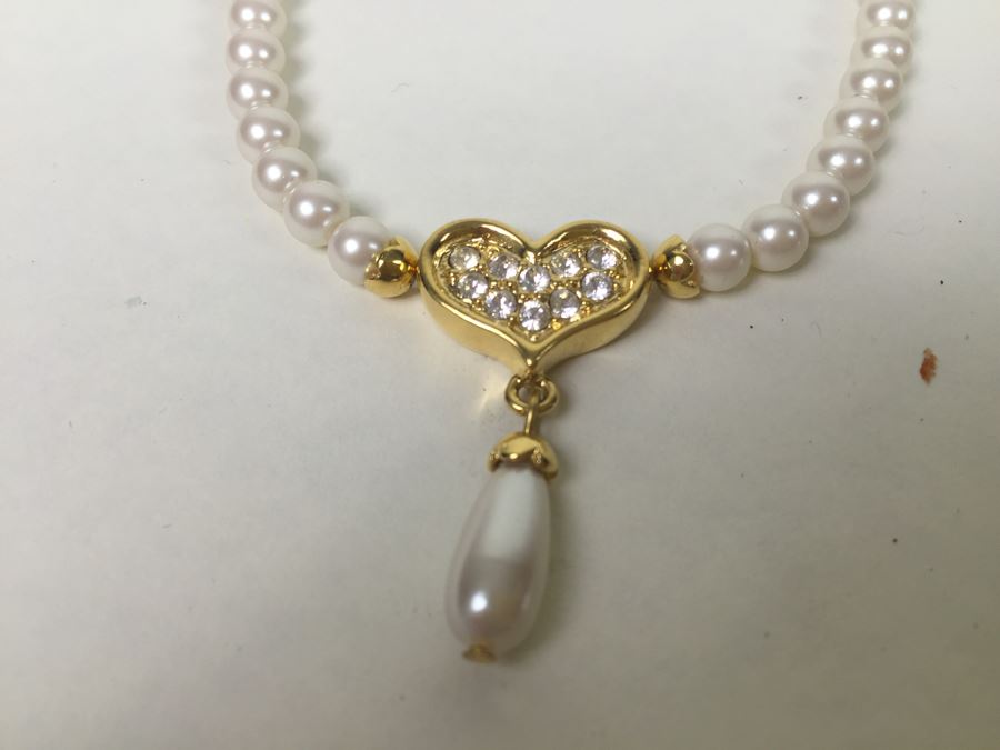 Vintage Trifari Signed Costume Jewelry Lot [Photo 2]