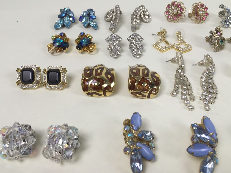 Vintage Costume Jewelry Earring Lot [Photo 26]