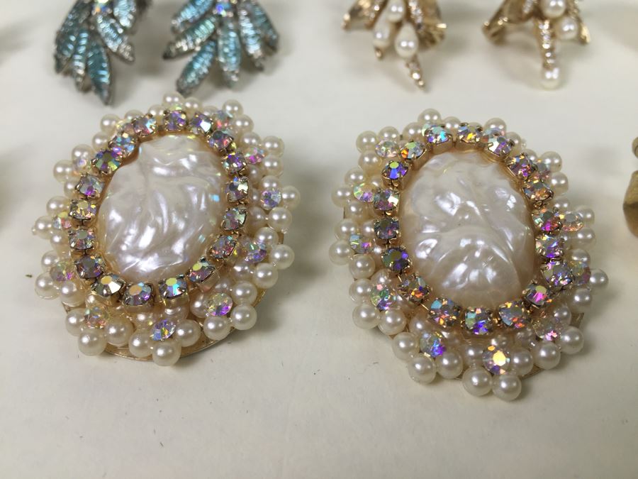 Vintage Costume Jewelry Earring Lot [Photo 16]