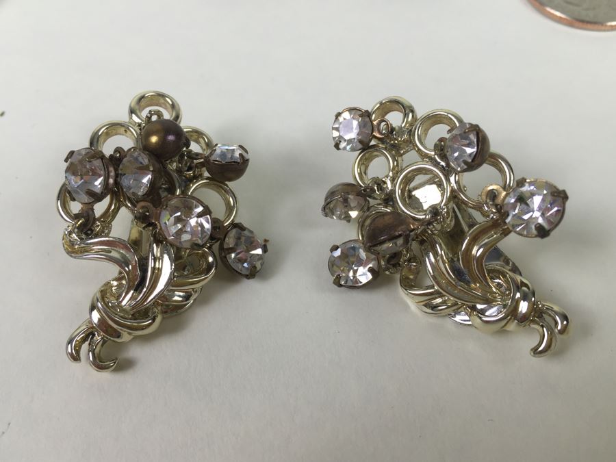 Vintage Costume Jewelry Earring Lot [Photo 9]