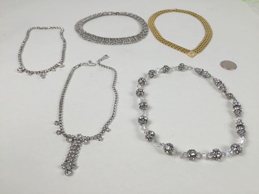 Vintage Costume Jewelry Necklace Lot [Photo 1]