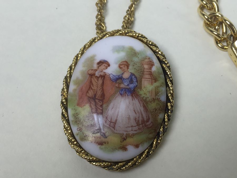 Vintage Costume Jewelry Lot [Photo 31]