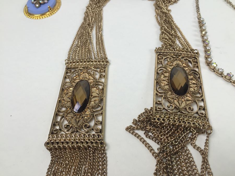 Vintage Costume Jewelry Lot [Photo 6]