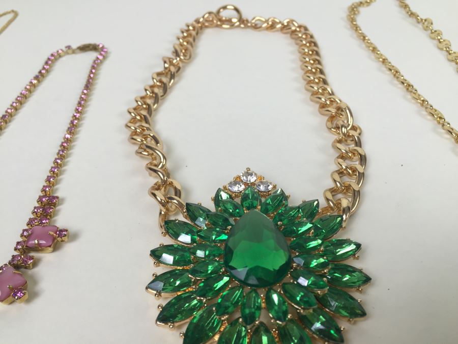Vintage Costume Jewelry Lot [Photo 12]