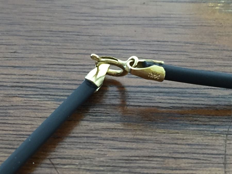 14K Gold Post Earrings With 14K Pendant Necklace With 14K Clasp One Earring Backing Is Missing [Photo 8]