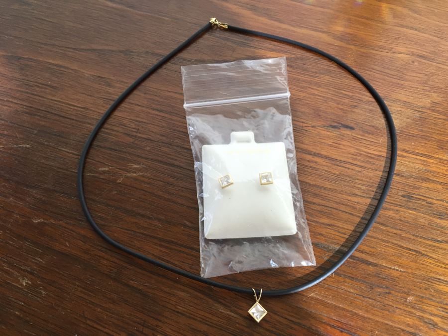 14K Gold Post Earrings With 14K Pendant Necklace With 14K Clasp One Earring Backing Is Missing [Photo 1]