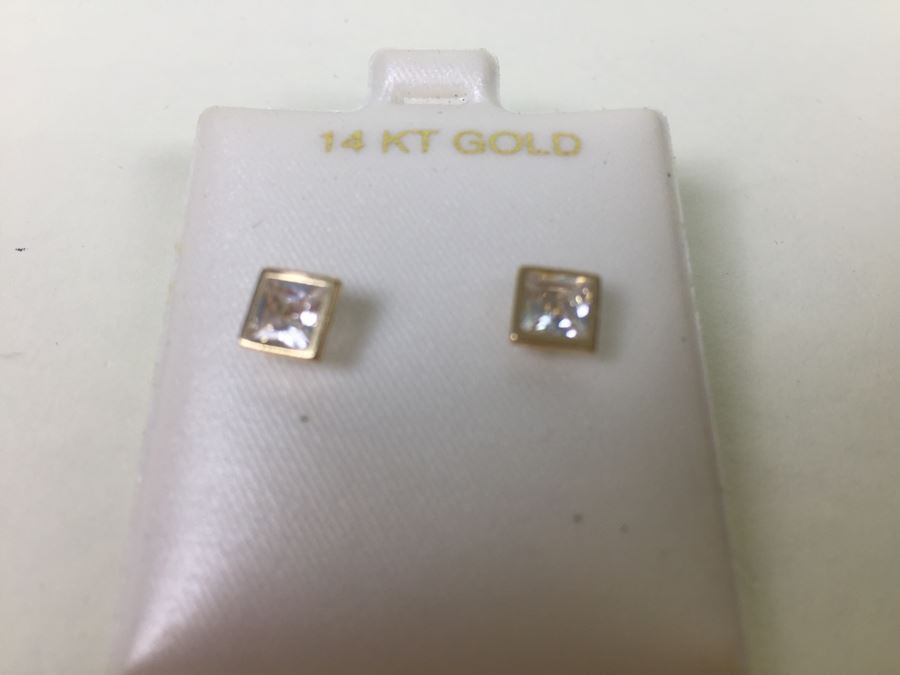 14K Gold Post Earrings With 14K Pendant Necklace With 14K Clasp One Earring Backing Is Missing [Photo 5]