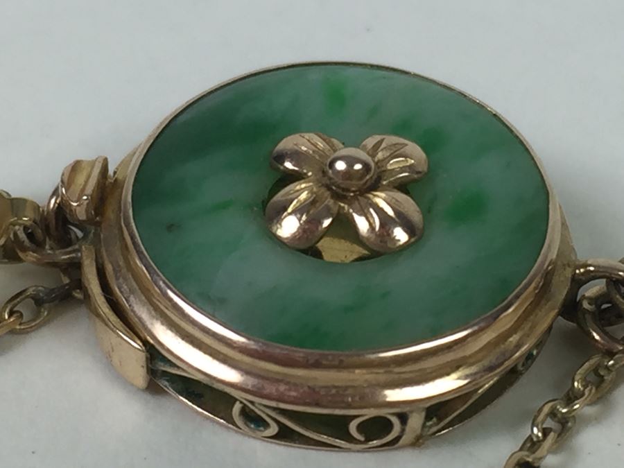 Stunning Real Pearl Necklace With 14K Gold And JADE Clasp - Pearls Individually Knotted [Photo 7]