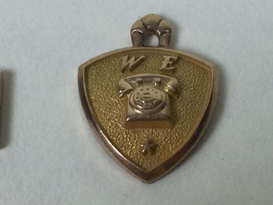 Vintage 10K Gold Pendants From Western Electric And International Harvester 3.07g [Photo 2]